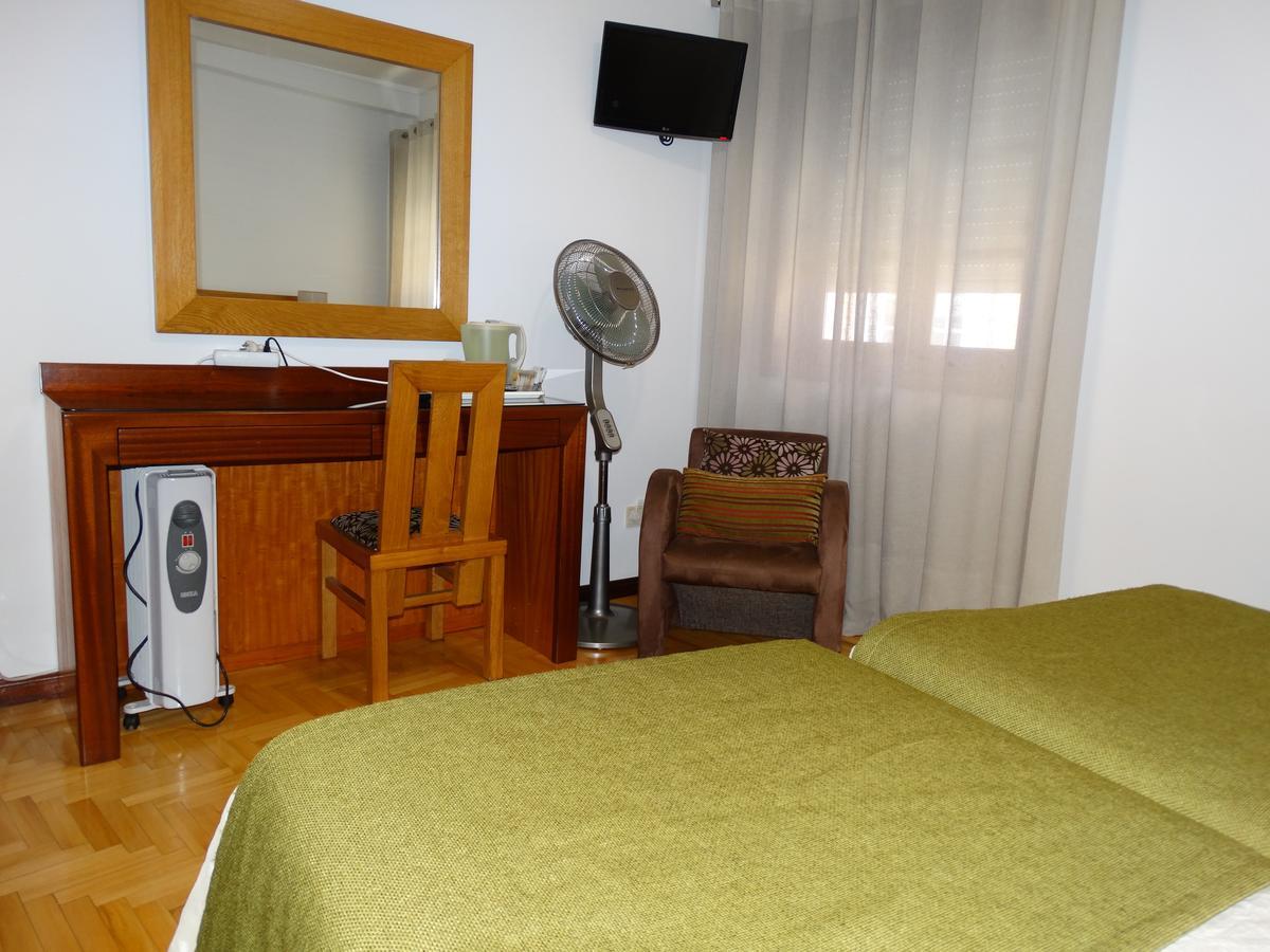 Al Center Aveiro Alojamento Local Hotel Екстериор снимка