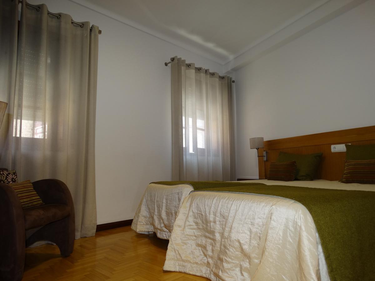 Al Center Aveiro Alojamento Local Hotel Екстериор снимка