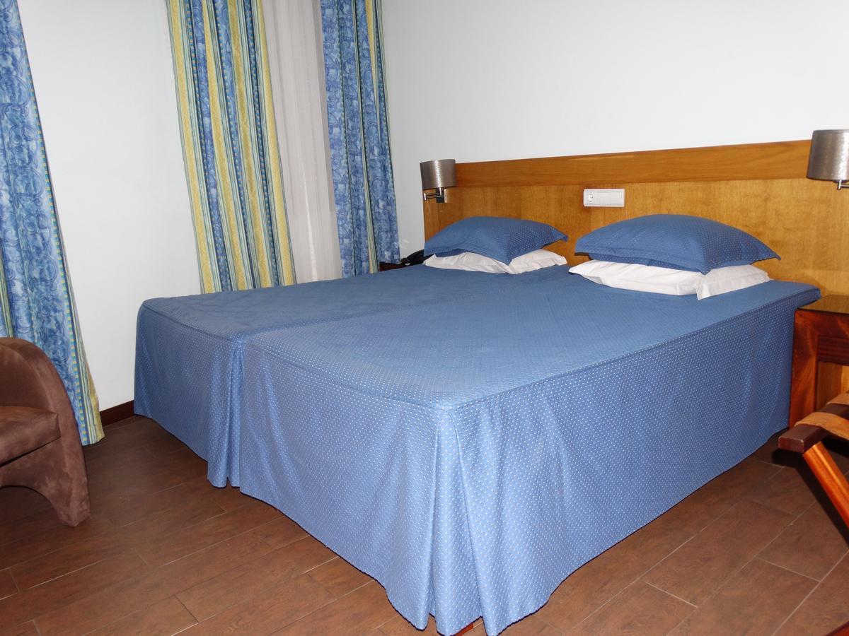 Al Center Aveiro Alojamento Local Hotel Екстериор снимка