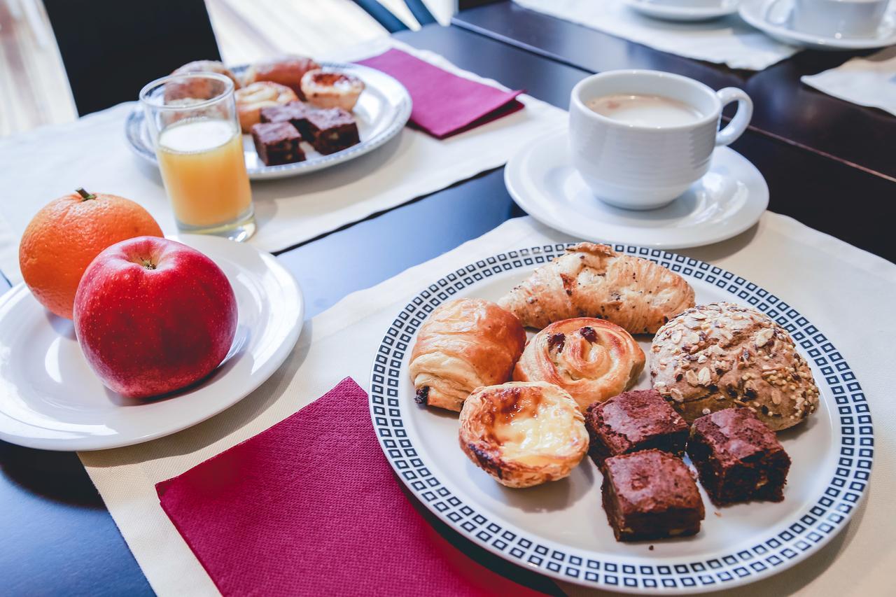 Al Center Aveiro Alojamento Local Hotel Екстериор снимка